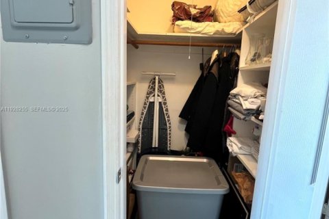 Condominio en venta en Boynton Beach, Florida, 1 dormitorio, 52.95 m2 № 1988415 - foto 14