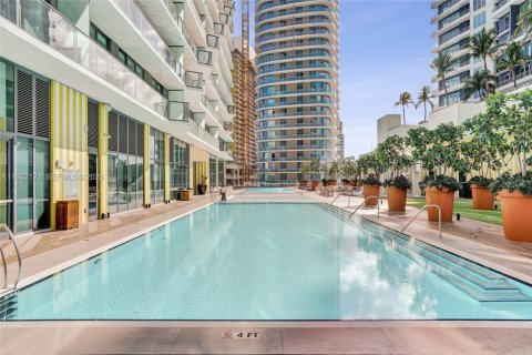 Снять в аренду квартиру в Майами, Флорида 3 спальни, 107.21м2, № 1990632 - фото 18