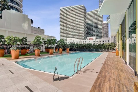 Снять в аренду квартиру в Майами, Флорида 3 спальни, 107.21м2, № 1990632 - фото 14