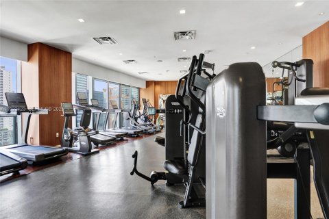 Снять в аренду квартиру в Майами, Флорида 3 спальни, 107.21м2, № 1990632 - фото 7