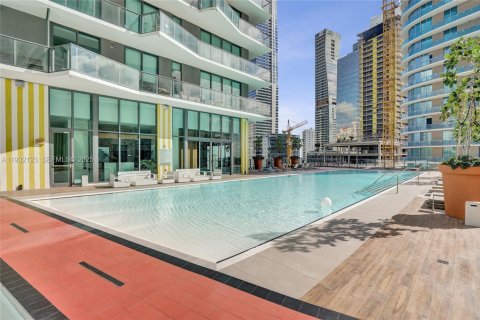 Снять в аренду квартиру в Майами, Флорида 3 спальни, 107.21м2, № 1990632 - фото 23