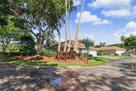 Villa ou maison à vendre à Homestead, Floride: 3 chambres, 128.3 m2 № 2266087 - photo 28
