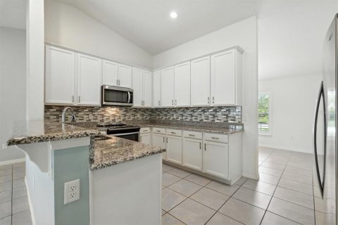 House in Palm Coast, Florida 3 bedrooms, 174.47 sq.m. № 1899778 - photo 10