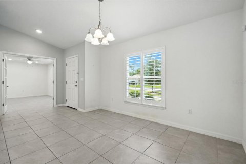 House in Palm Coast, Florida 3 bedrooms, 174.47 sq.m. № 1899778 - photo 8