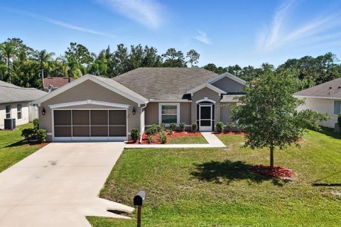 House in Palm Coast, Florida 3 bedrooms, 174.47 sq.m. № 1899778 - photo 1