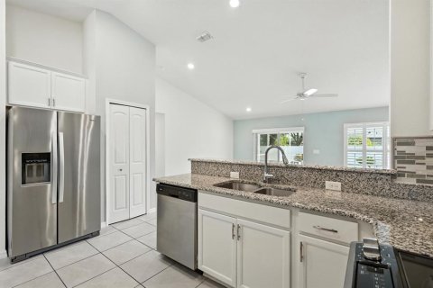 House in Palm Coast, Florida 3 bedrooms, 174.47 sq.m. № 1899778 - photo 30