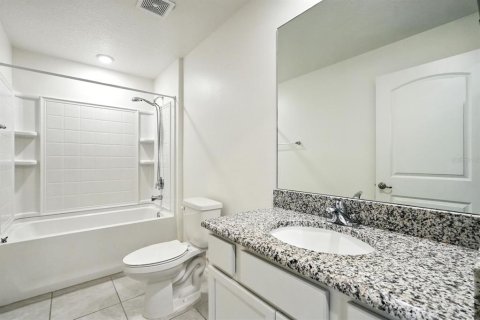 House in Palm Coast, Florida 3 bedrooms, 174.47 sq.m. № 1899778 - photo 29