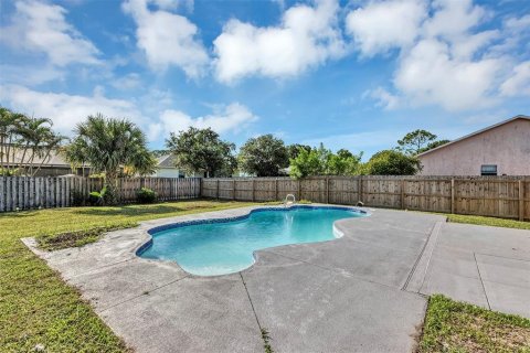 House in Palm Bay, Florida 3 bedrooms, 110.37 sq.m. № 1893736 - photo 27