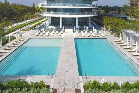 Condominio en venta en Miami Beach, Florida, 2 dormitorios, 148.83 m2 № 2029369 - foto 11