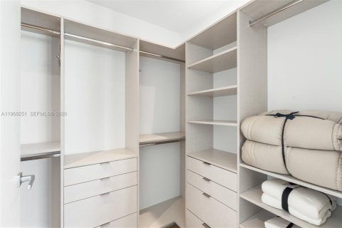 Condominio en venta en Miami Beach, Florida, 2 dormitorios, 148.83 m2 № 2029369 - foto 30