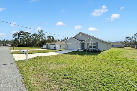 Villa ou maison à vendre à Ocala, Floride: 4 chambres, 169.73 m2 № 2143483 - photo 2