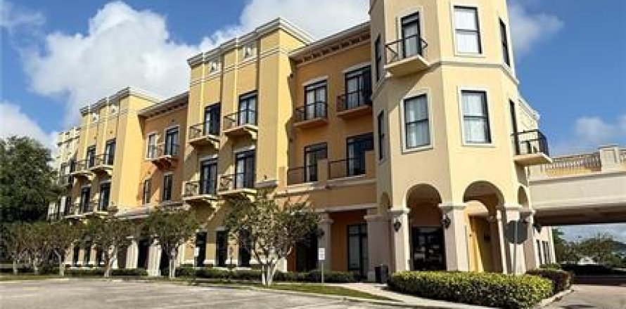Immobilier commercial à Orlando, Floride 4374.67 m2 № 1619249
