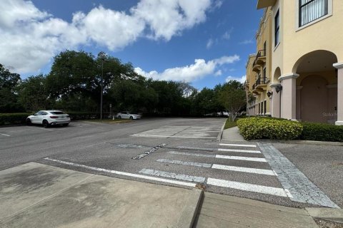 Immobilier commercial à louer à Orlando, Floride: 4374.67 m2 № 1619249 - photo 8