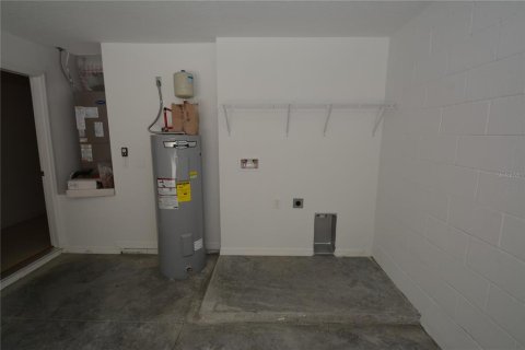 Immobilier commercial à vendre à Palm Coast, Floride: 6 chambres, 225.01 m2 № 2310711 - photo 24