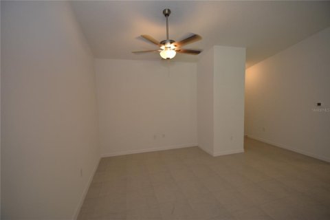 Immobilier commercial à vendre à Palm Coast, Floride: 6 chambres, 225.01 m2 № 2310711 - photo 10