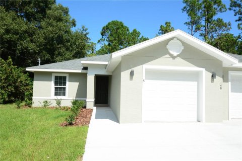 Immobilier commercial à vendre à Palm Coast, Floride: 6 chambres, 225.01 m2 № 2310711 - photo 2