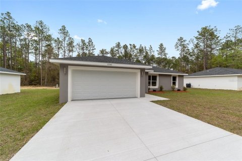House in Ocala, Florida 3 bedrooms, 117.71 sq.m. № 1751484 - photo 1