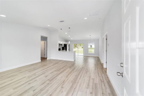 House in Ocala, Florida 3 bedrooms, 117.71 sq.m. № 1751484 - photo 5