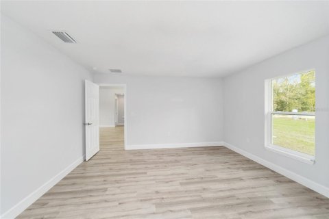 House in Ocala, Florida 3 bedrooms, 117.71 sq.m. № 1751484 - photo 21