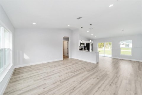 House in Ocala, Florida 3 bedrooms, 117.71 sq.m. № 1751484 - photo 6