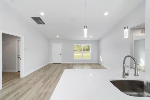 House in Ocala, Florida 3 bedrooms, 117.71 sq.m. № 1751484 - photo 18
