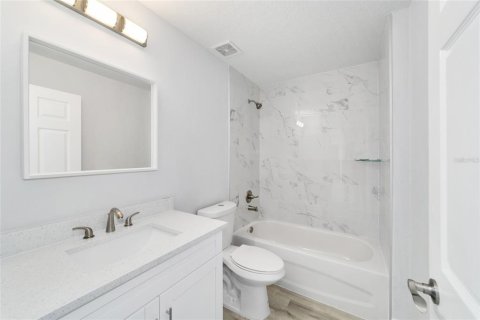 House in Ocala, Florida 3 bedrooms, 117.71 sq.m. № 1751484 - photo 27