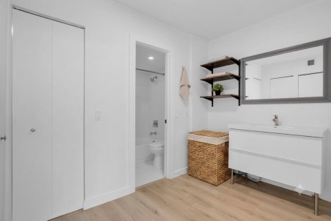 Купить кондоминиум в Авентура, Флорида 3 комнаты, 94.95м2, № 2085042 - фото 16