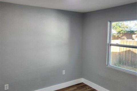 Casa en venta en Orlando, Florida, 4 dormitorios, 155.8 m2 № 1904397 - foto 13