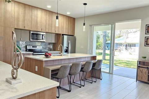 Villa ou maison à vendre à North Port, Floride: 3 chambres, 140.38 m2 № 1759645 - photo 6