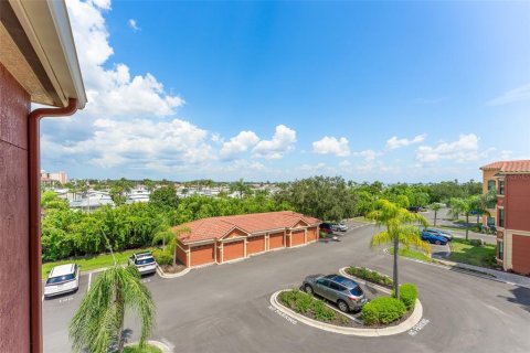 Condominio en alquiler en Clearwater, Florida, 1 dormitorio, 100.24 m2 № 1911534 - foto 9