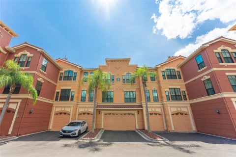 Condominio en alquiler en Clearwater, Florida, 1 dormitorio, 100.24 m2 № 1911534 - foto 10