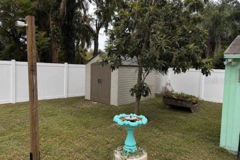 Villa ou maison à vendre à Tampa, Floride: 2 chambres, 98.48 m2 № 2316458 - photo 28