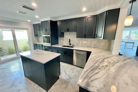 Casa en venta en Venice, Florida, 2 dormitorios, 164.44 m2 № 2303214 - foto 17