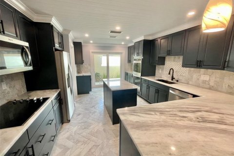 Casa en venta en Venice, Florida, 2 dormitorios, 164.44 m2 № 2303214 - foto 16