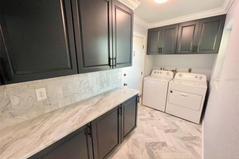 Casa en venta en Venice, Florida, 2 dormitorios, 164.44 m2 № 2303214 - foto 23