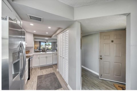 Copropriété à vendre à South Pasadena, Floride: 2 chambres, 116.13 m2 № 2124860 - photo 6