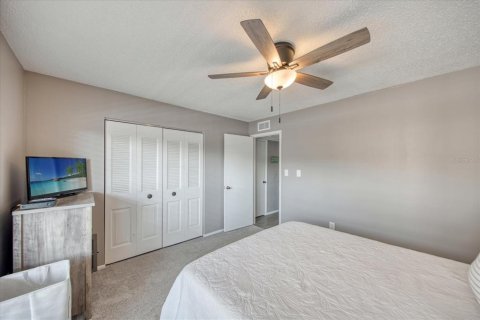 Copropriété à vendre à South Pasadena, Floride: 2 chambres, 116.13 m2 № 2124860 - photo 24
