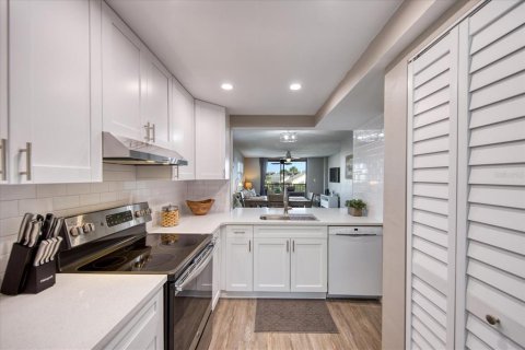 Copropriété à vendre à South Pasadena, Floride: 2 chambres, 116.13 m2 № 2124860 - photo 7