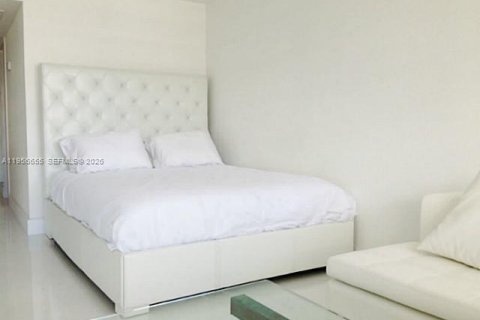 Снять в аренду кондоминиум в Майами-Бич, Флорида 49.24м2, № 2079262 - фото 9