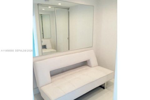 Снять в аренду кондоминиум в Майами-Бич, Флорида 49.24м2, № 2079262 - фото 19