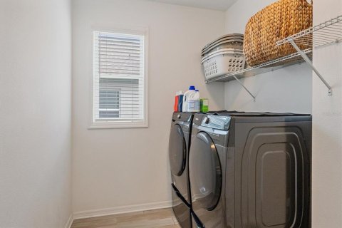 Villa ou maison à vendre à Bradenton, Floride: 4 chambres, 291.9 m2 № 2399054 - photo 18