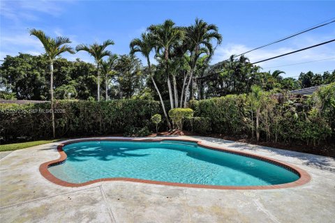 Villa ou maison à louer à Coral Gables, Floride: 5 chambres, 346.9 m2 № 2257640 - photo 26