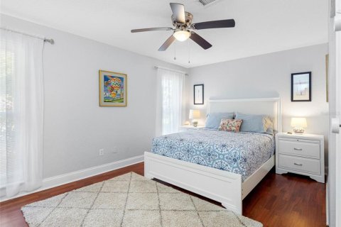 Casa en venta en Largo, Florida, 3 dormitorios, 192.21 m2 № 1853023 - foto 24