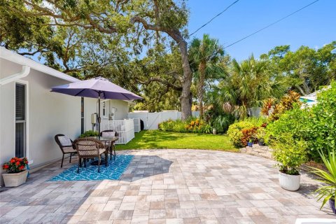 Casa en venta en Largo, Florida, 3 dormitorios, 192.21 m2 № 1853023 - foto 27