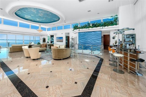 Villa ou maison à vendre à Bradenton, Floride: 4 chambres, 685.43 m2 № 2148486 - photo 21