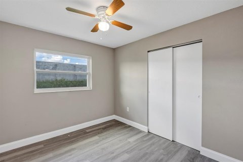 House in Lake Wales, Florida 4 bedrooms, 97.55 sq.m. № 1780649 - photo 21