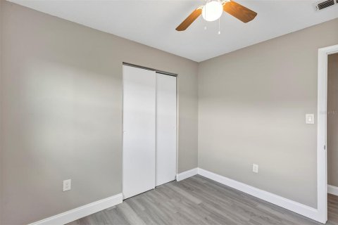 House in Lake Wales, Florida 4 bedrooms, 97.55 sq.m. № 1780649 - photo 22