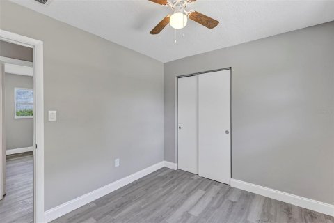 House in Lake Wales, Florida 4 bedrooms, 97.55 sq.m. № 1780649 - photo 20