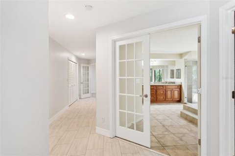 House in Oldsmar, Florida 4 bedrooms, 388.89 sq.m. № 1536174 - photo 21