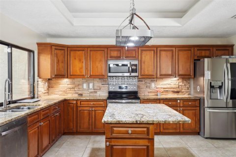 House in Oldsmar, Florida 4 bedrooms, 388.89 sq.m. № 1536174 - photo 15